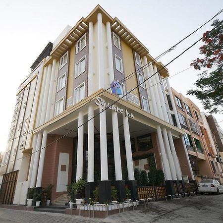Square Inn Hotel,Váránaszi Kültér fotó