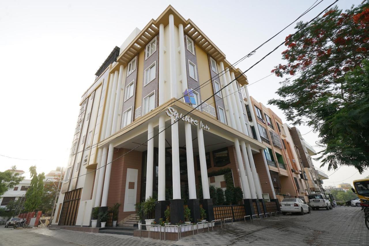 Square Inn Hotel,Váránaszi Kültér fotó